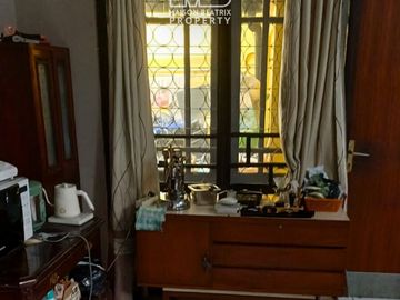RUMAH DI VILLA MELATI MAS BLOK PALING DEPAN LOKASI STRATEGIS DEKAT JALAN RAYA - MELATI MAS - SERPONG