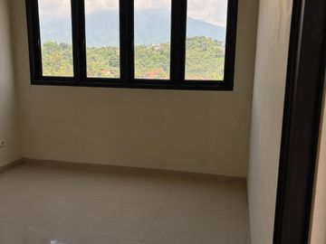 Dijual Rumah Rasa Villa di Ungaran Semarang