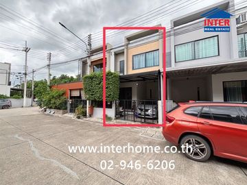 Two-story townhome for sale, 18.8 sq.wah, Piemsuk S-Gate Village, Bangkok-Pathum Thani Road, Soi 5, Wat Nong Prong Soi, Pathum Thani City, Pathum Than