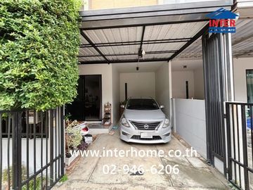 Two-story townhome for sale, 18.8 sq.wah, Piemsuk S-Gate Village, Bangkok-Pathum Thani Road, Soi 5, Wat Nong Prong Soi, Pathum Thani City, Pathum Than