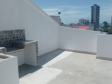 Departamento Duplex en Venta Sector Club del Pacifico Tonsupa
