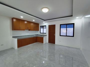 Brandnew RFO 2 Storey with 3 Bedrooms Townhouse For Sale in Brgy Sauyo Quezon City-JV2