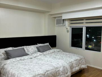 Fully Furnished 1BR Condo with Parking & Balcony for Sale at Two Serendra, BGC