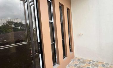 RFO Brandnew 2 Storey Townhouse For Sale with 3 Bedrooms Located in Commonwealth Quezon City-JV2