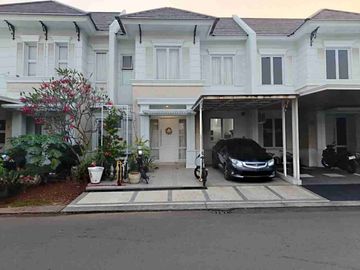 Rumah Cantik ada Taman di Pinewood Banjar Wijaya Tangerang