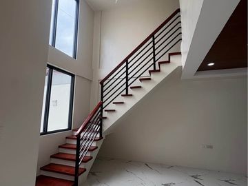 Brandnew Modern 2Car Garage House and Lot for Sale in BF Resort Las pinas-MD
