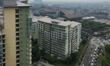 Modern Furnished 1BR Unit for Lease at Two Serendra, Taguig