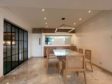 FOR SALE - Townhouse with Balcony in Cubao, Quezon City