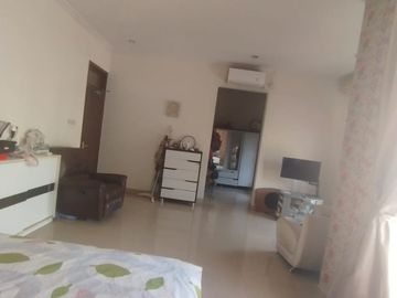 Rumah 2 Lantai Dekat Mall di Galaxy Bekasi