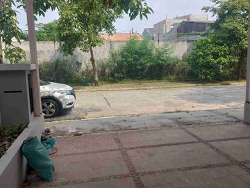 Disewkan Rumah Besar Di Harapan Indah Satu Bekadi Barat