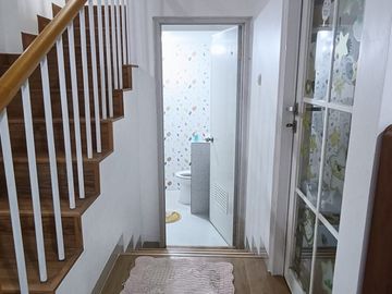 Dijual Cepat Rumah Mewah semi Furnished di Tremezia Gading Serpong