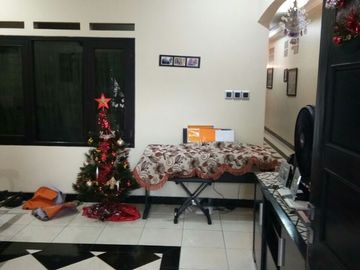 Dijual Rumah Kost 3lt di Grogol, Jakarta Barat.
