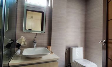 4 Storey Single Attached w/ 4BR House and Lot For Sale in Culiat Quezon City-JV2