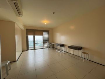 1BR CONDO VIRIDIAN IN GREENHILLS SAN JUAN