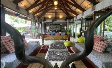 FOR SALE: Residential Property with Beach Access in Batangas