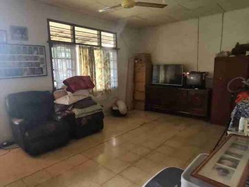 JUAL RUMAH LUAS DI SAWANGAN DEPOK
