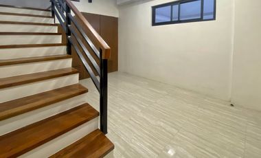 Teachers Village Quezon City Townhouse For Sale 4-Storey with  3 Bedrooms 200sqm Floor Area-(JV2)