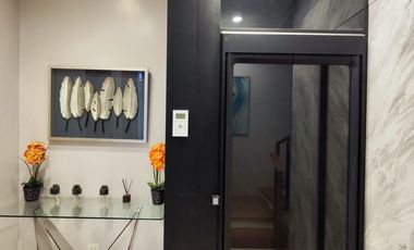 For Sale 4 Bedrooms 4 Storey Luxury Townhouse in Quiapo Manila with 24/7 Security and Swimming Pool-JV2