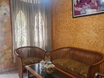 Rumah 2 Lantai Siap Huni di Taman Bougenville Estate Jatibening Bekasi