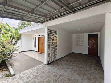 Rumah Siap Huni di Kembar Buahbatu Batununggal Kota Bandung Stretgis