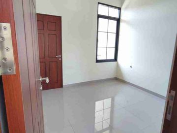 Jual Rumah dkt Sekolah Robbani Arcamanik pusat kota Bandung timur