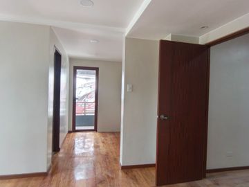 On-going 4 Storey Townhouse Units Located in Laging Handa Quezon City Preselling-JV2