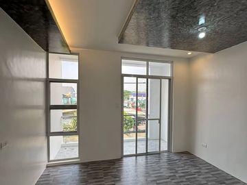 Modern Brandnew Preselling House and Lot for Sale in Las pinas-MD