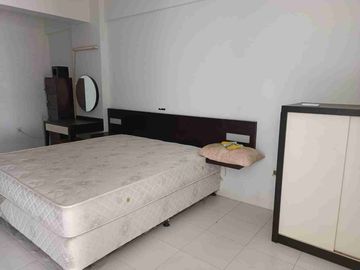 Disewakan 3 Bedroom Apartemen Sukolilo Dian Regency Furnished