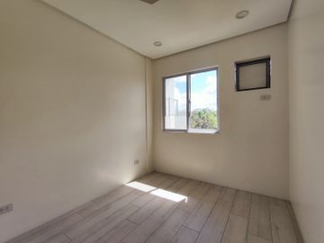 Ready For Occupancy 15.5M 4 Storey Townhouse w/ 2CG in Kamuning Quezon City For Sale -  LSS