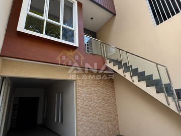 ANA RUMAH CANTIK UK 5X17M DI JELAMBAR