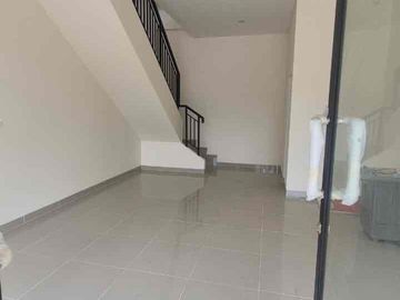 ruko sorrento grande west disewakan sangat cocok buka usaha dll