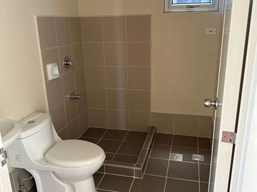 For Rent: 3BR w/ 2 Parking Slot at Avida Tower Turf BGC for 50K/mo