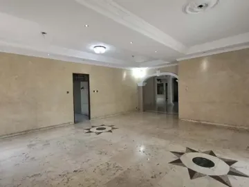 Dijual Rumah Hoek Premium di Tebet Barat - LT 570 m², Jalan 2 Arah, Cocok Hunian & Usaha Kuliner
