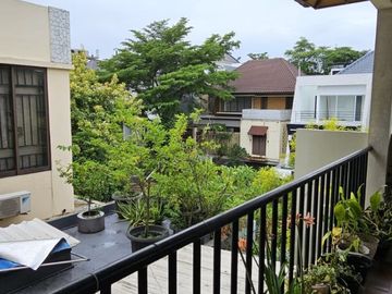DIjual Rumah mewah di De Park Cluster Heliconia BSD City - Tangerang Selatan
