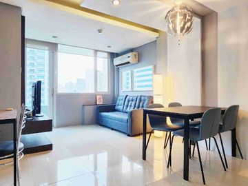 SEIBU TOWER BGC Taguig Corner 2 Bedroom for Lease