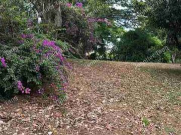 Merville Lot for Sale