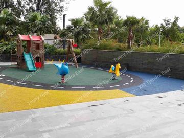 Dijual / sewa Apartemen Grand Sungkono Lagoon Tower Venetian 3 Kamar Tidur + 1 Kamar Tidur ART