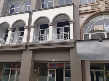 Disewakan Ruko 2.5 lantai Rose garden Galaxy Bekasi Selatan