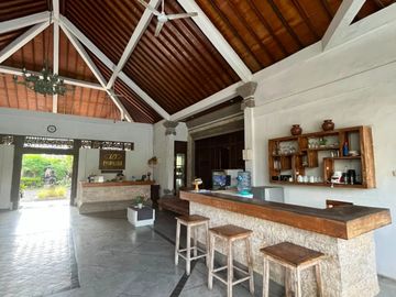 FOR SALE HOTEL BINTANG 3 KAWASAN PREMIUM DI BATUBELIG SEMINYAK
