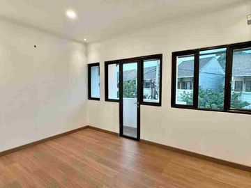 Dijual rumah murah dan mewah 2 lantai di The Green Hill Cibinong Bogor