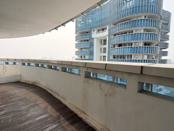 Jual apartemen royale springhill kemayoran 2 kamar 2 kamar mandi 119 meter