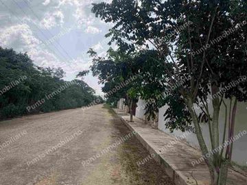 Terreno de 2,100 m² en venta en San Diego Cutz, Conkal
