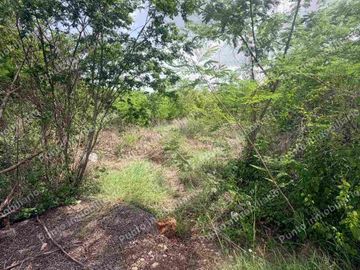Terreno de 2,100 m² en venta en San Diego Cutz, Conkal