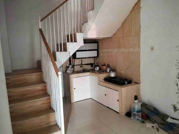 RUMAH 2 LANTAI TERMURAH DEKAT KAMPUS UNTIDAR SIDOTOPO MAGELANG BISA BUAT KOS KOSAN