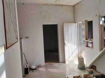 RUMAH 2 LANTAI TERMURAH DEKAT KAMPUS UNTIDAR SIDOTOPO MAGELANG BISA BUAT KOS KOSAN