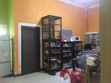 Dijual Rumah Siap Huni Strategis Bebas Banjir Dekat Raya Kenjeran  di Karang Asem Surabaya