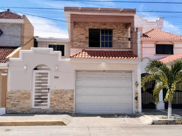 ¡Vive con amplitud y comodidad en el corazón de Mazatlán!