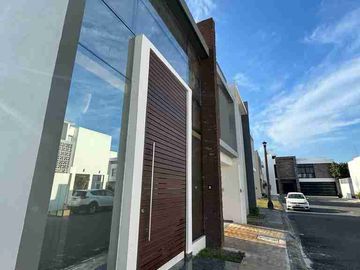 🏡CASA EN VENTA UBICADA EN FRACC.  LOMAS DEL SOL,  ALVARADO, VER.