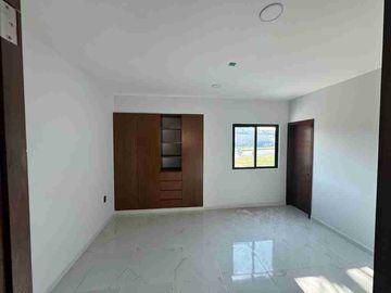 🏡CASA EN VENTA UBICADA EN FRACC.  LOMAS DEL SOL,  ALVARADO, VER.