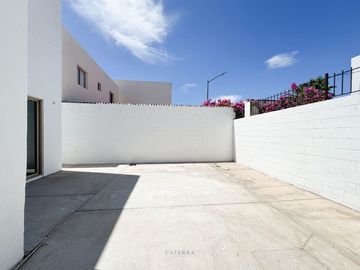 RENTA Casa La Encantada